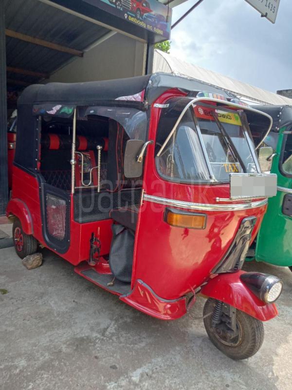 Bajaj 4 stroke 2009 - பயன்படுத்தப்பட்டது முச்சக்கர வண்டி sale in Sri Lanka - patpat.lk