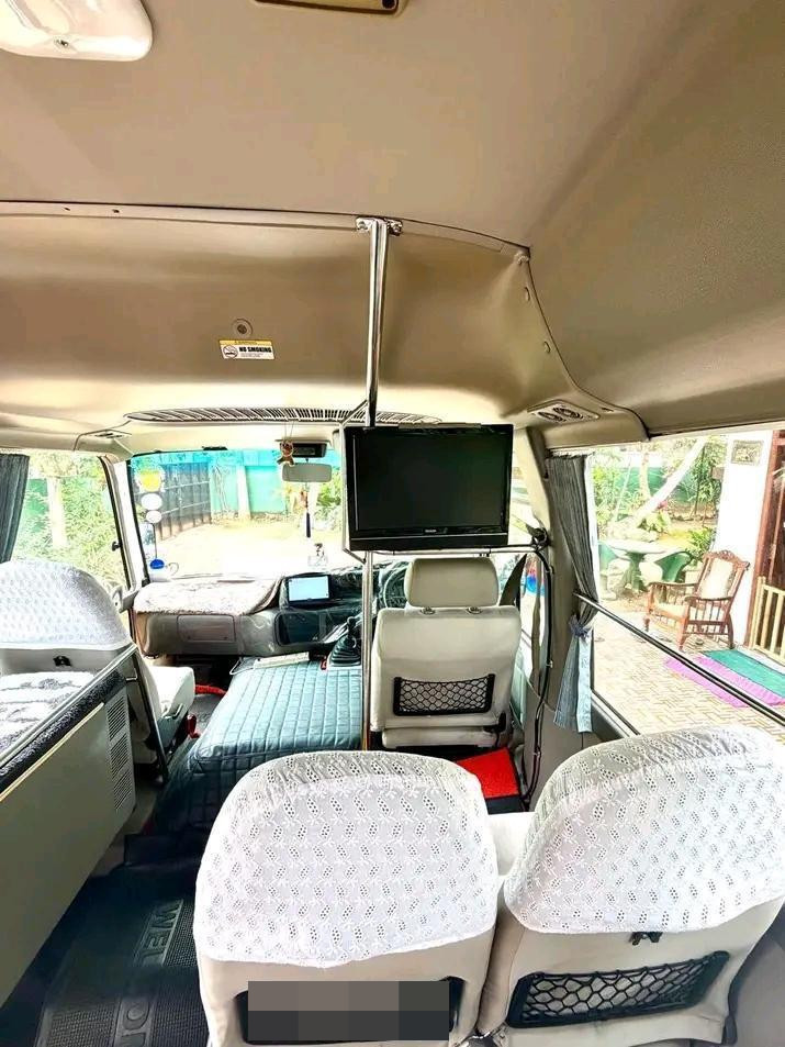 Toyota Coaster 2010 - பயன்படுத்தப்பட்டது பஸ் sale in Sri Lanka - patpat.lk