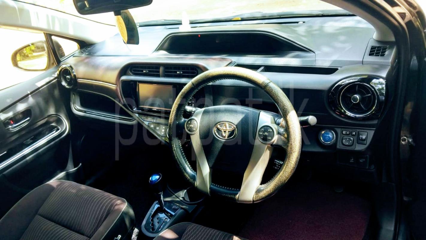 Toyota Aqua 2015 - Used Car sale in Sri Lanka - patpat.lk