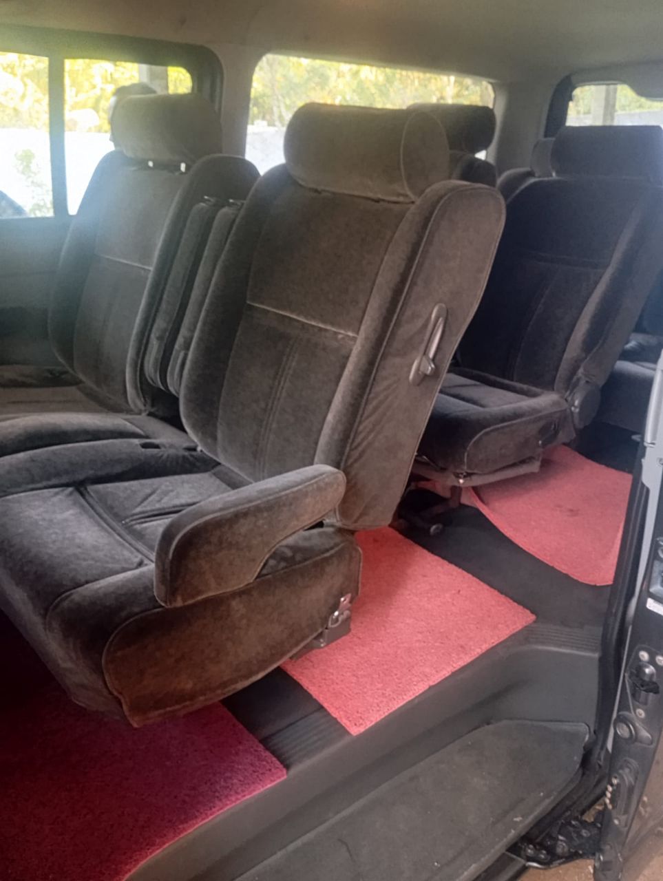 Toyota Hiace 2006 - Used Van sale in Sri Lanka - patpat.lk