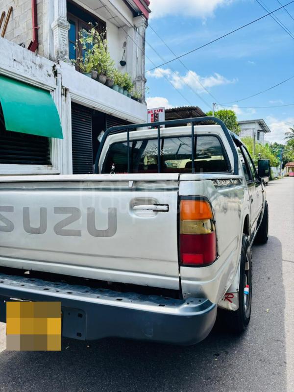 Advertisement image 1