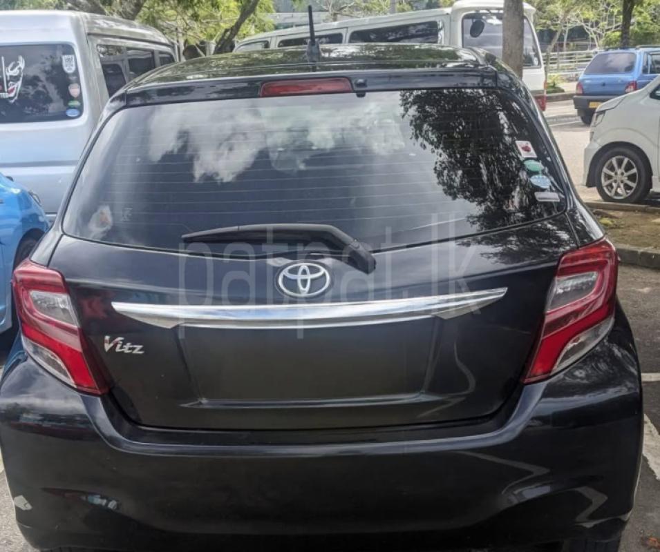 Toyota Vitz 2016 - Used Car sale in Sri Lanka - patpat.lk