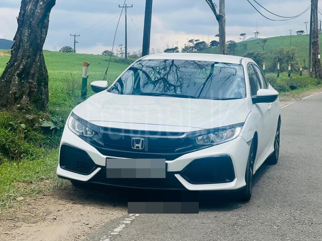 Honda Civic 2017 - பயன்படுத்தப்பட்டது கார் sale in Sri Lanka - patpat.lk