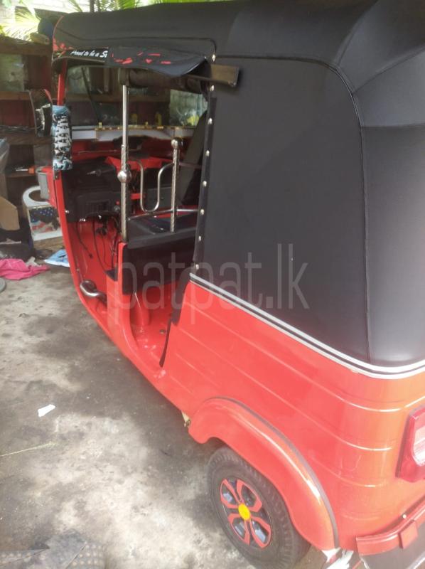 Bajaj Three Wheel 2011 - பயன்படுத்தப்பட்டது முச்சக்கர வண்டி sale in Sri Lanka - patpat.lk
