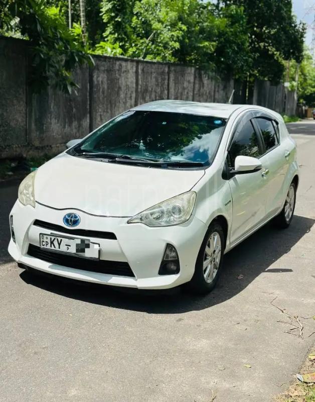 Toyota Aqua 2012 - භාවිතා කරන ලද කාර් sale in Sri Lanka - patpat.lk
