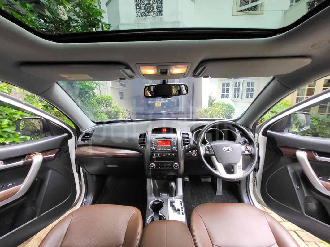 KIA Sorento 2012 - பயன்படுத்தப்பட்டது SUV sale in Sri Lanka - patpat.lk