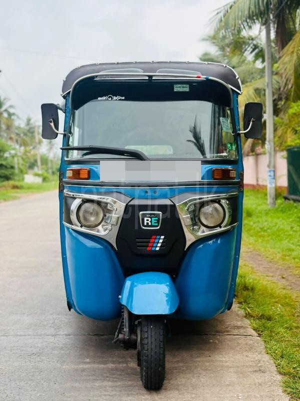 Bajaj Three Wheel 2015 - பயன்படுத்தப்பட்டது முச்சக்கர வண்டி sale in Sri Lanka - patpat.lk