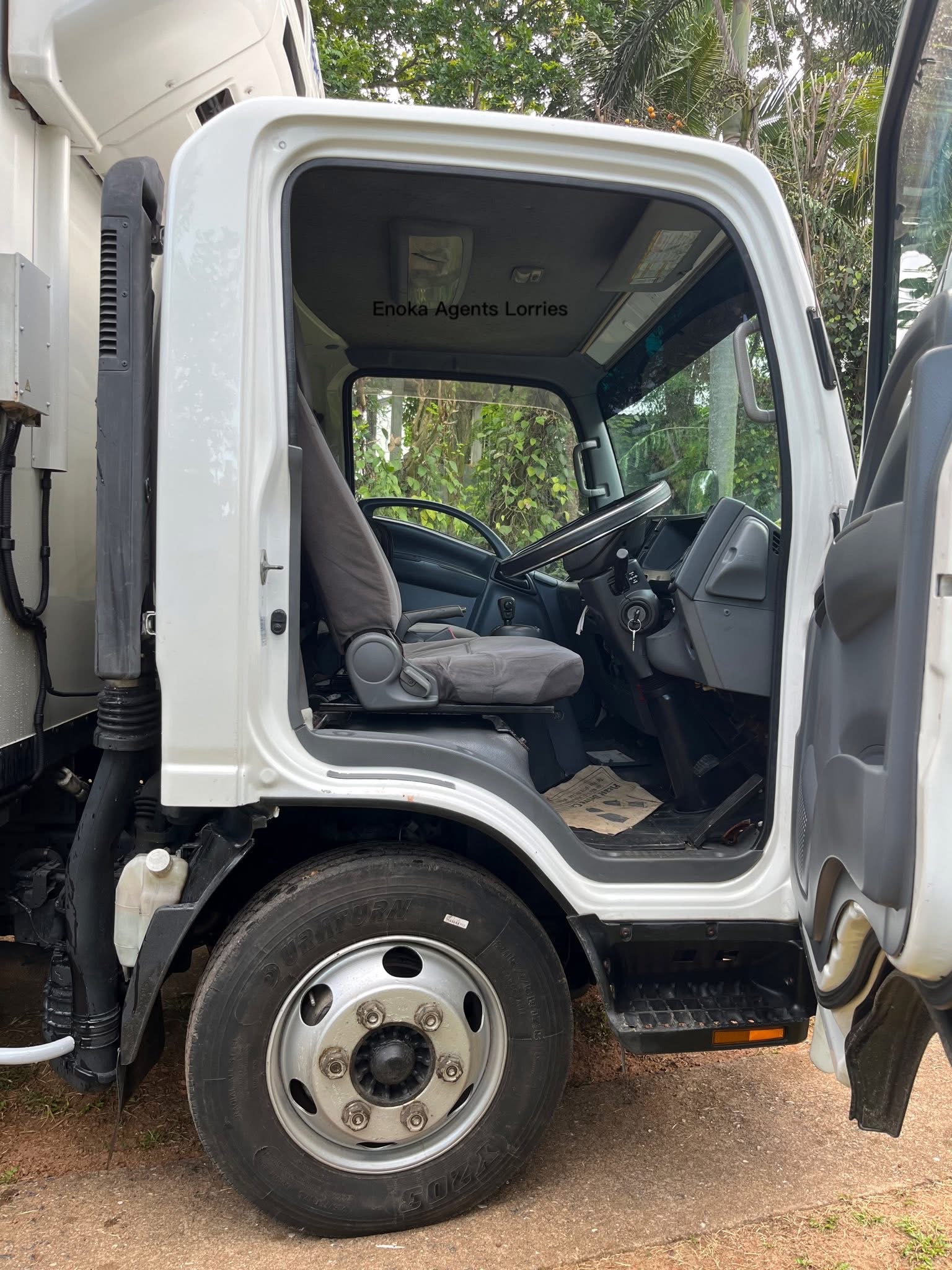 Isuzu ELF 2013 - பயன்படுத்தப்பட்டது டிரக் sale in Sri Lanka - patpat.lk