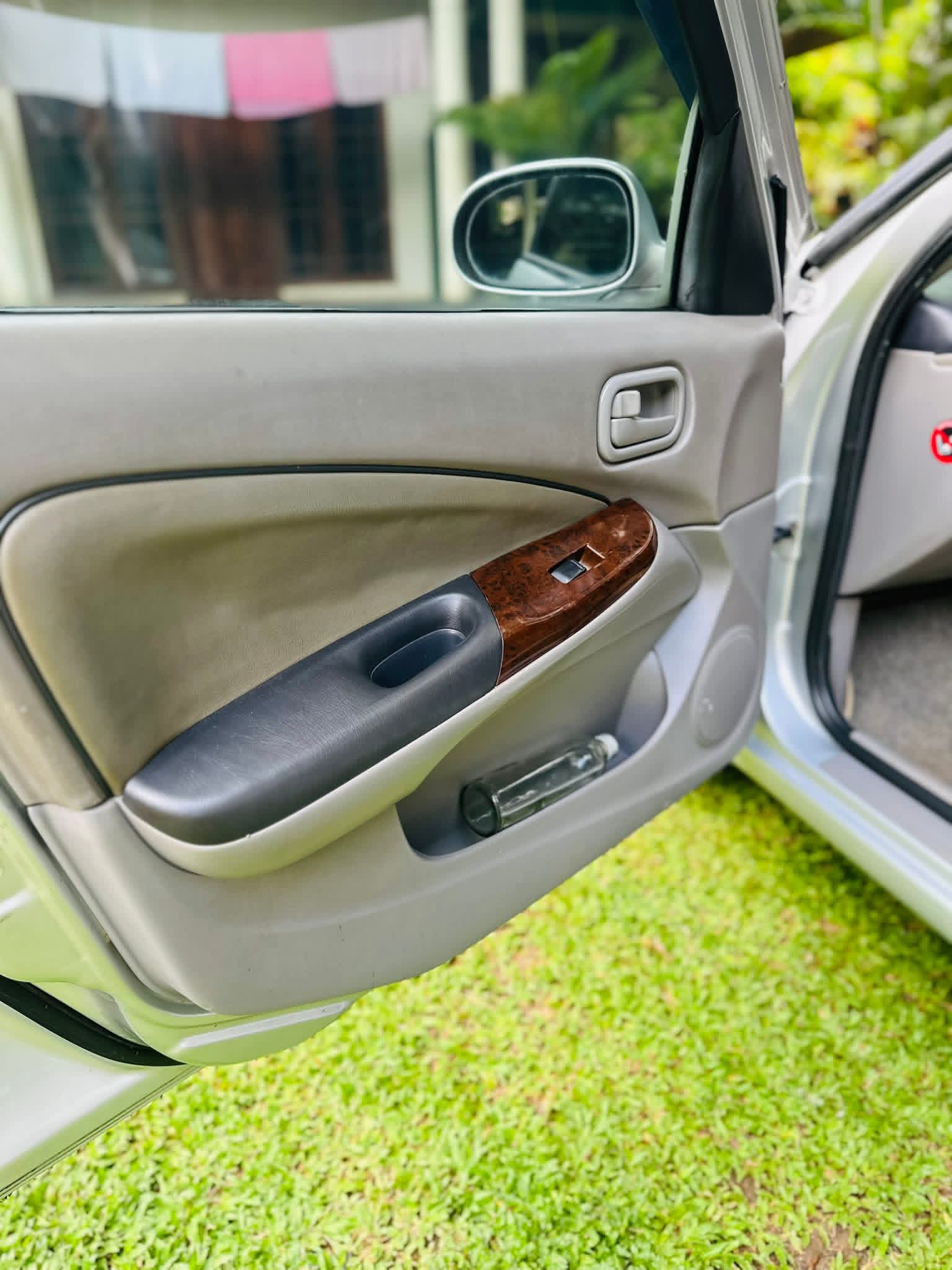 Nissan N 16 2000 - භාවිතා කරන ලද කාර් sale in Sri Lanka - patpat.lk