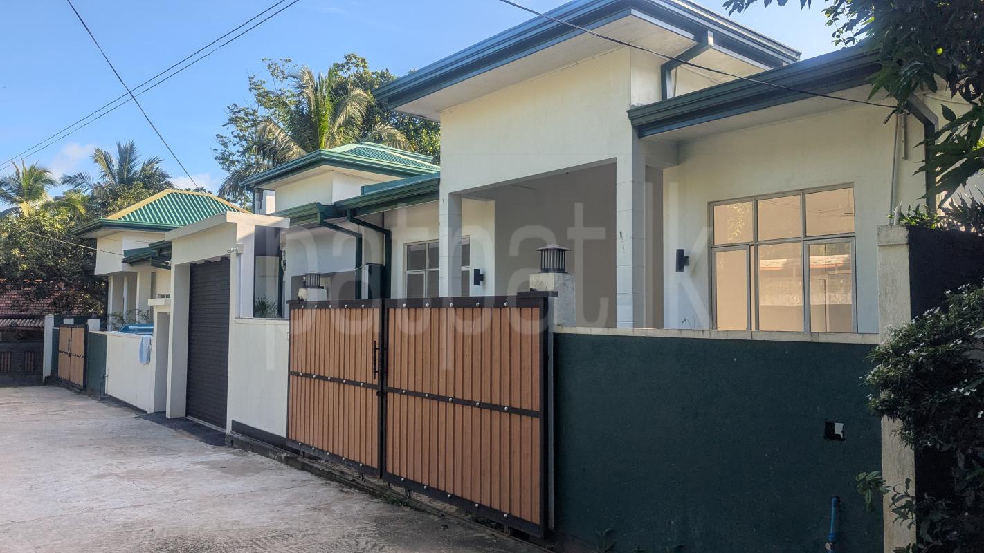 House for Sale in Kalagedihena