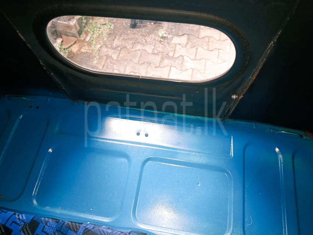 Bajaj 4 stroke 2015 - Used Three wheeler sale in Sri Lanka - patpat.lk