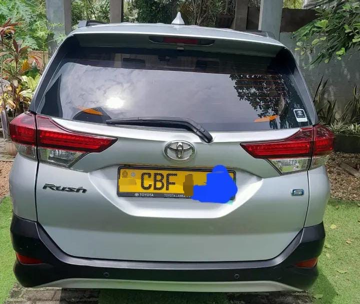 Toyota Rush 2019 - භාවිතා කරන ලද SUV රථය sale in Sri Lanka - patpat.lk