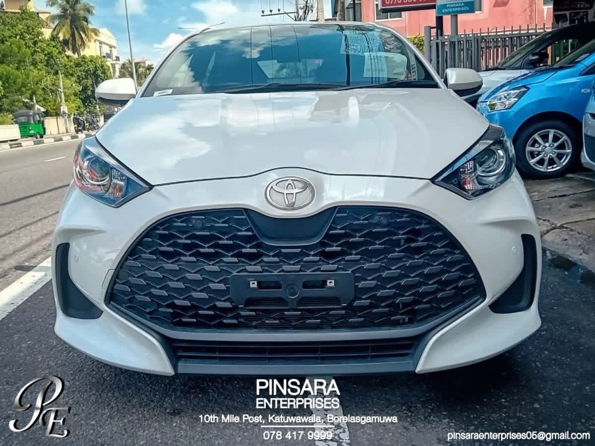 Toyota Yaris 2024 - Reconditioned Car sale in Sri Lanka - patpat.lk