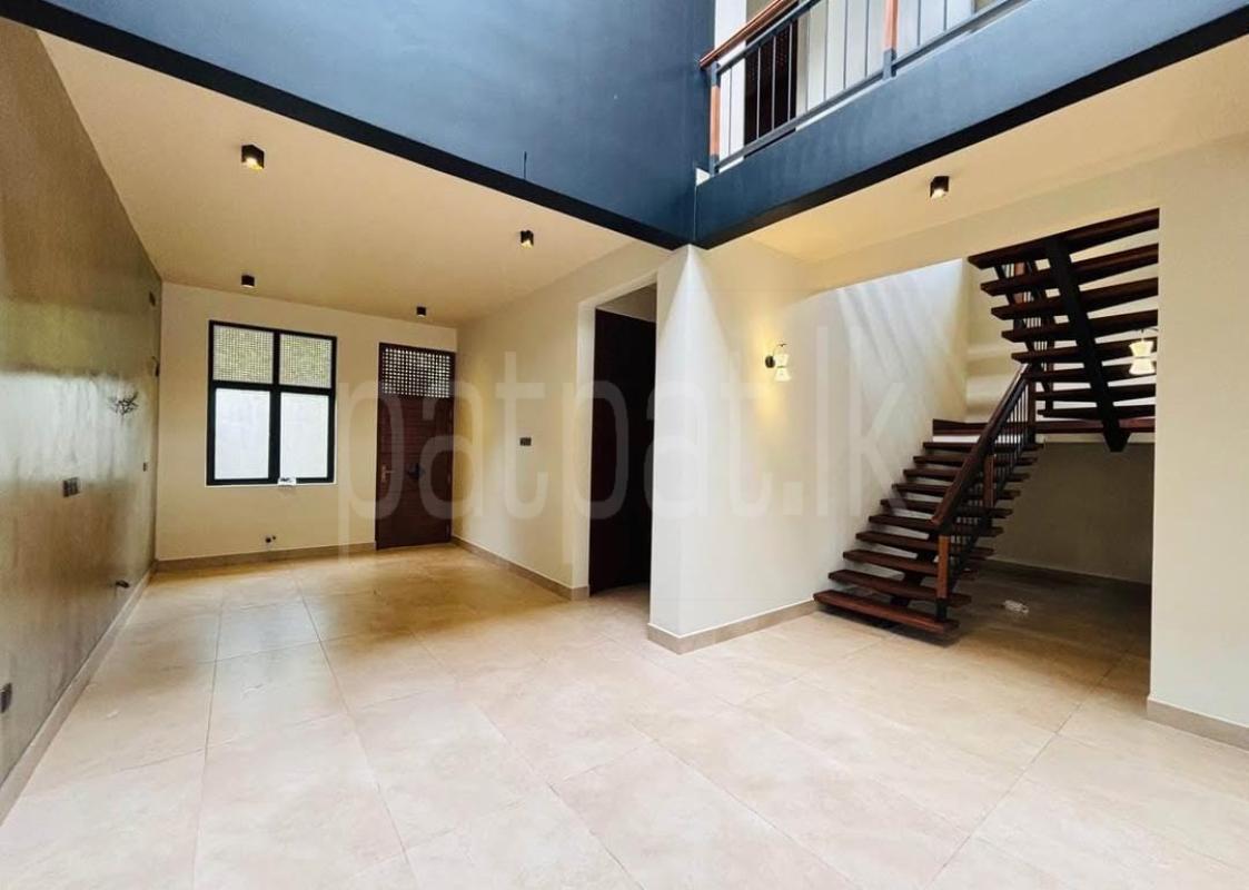 House for Sale in Piliyandala ads-image-1