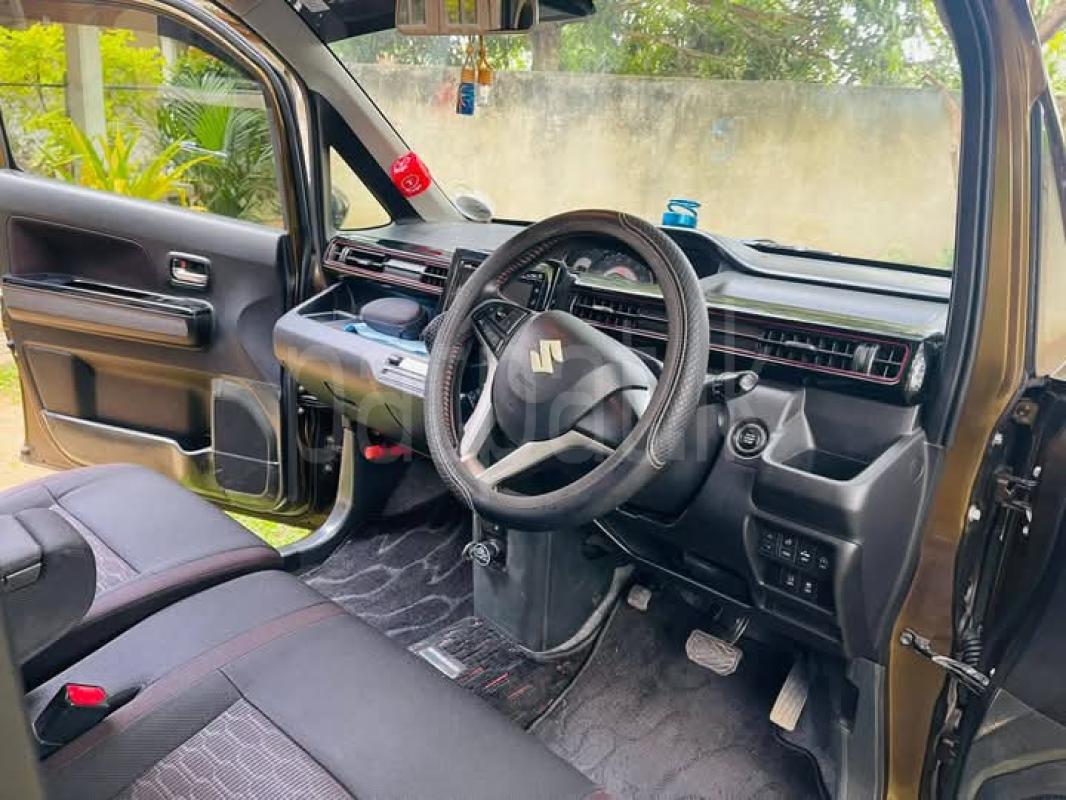 Advertisement image 6