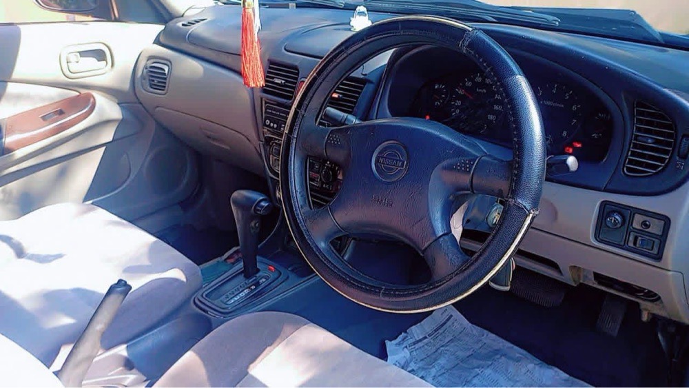 Nissan Sunny 2000 - Used Car sale in Sri Lanka - patpat.lk
