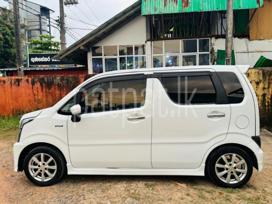 Advertisement image 3