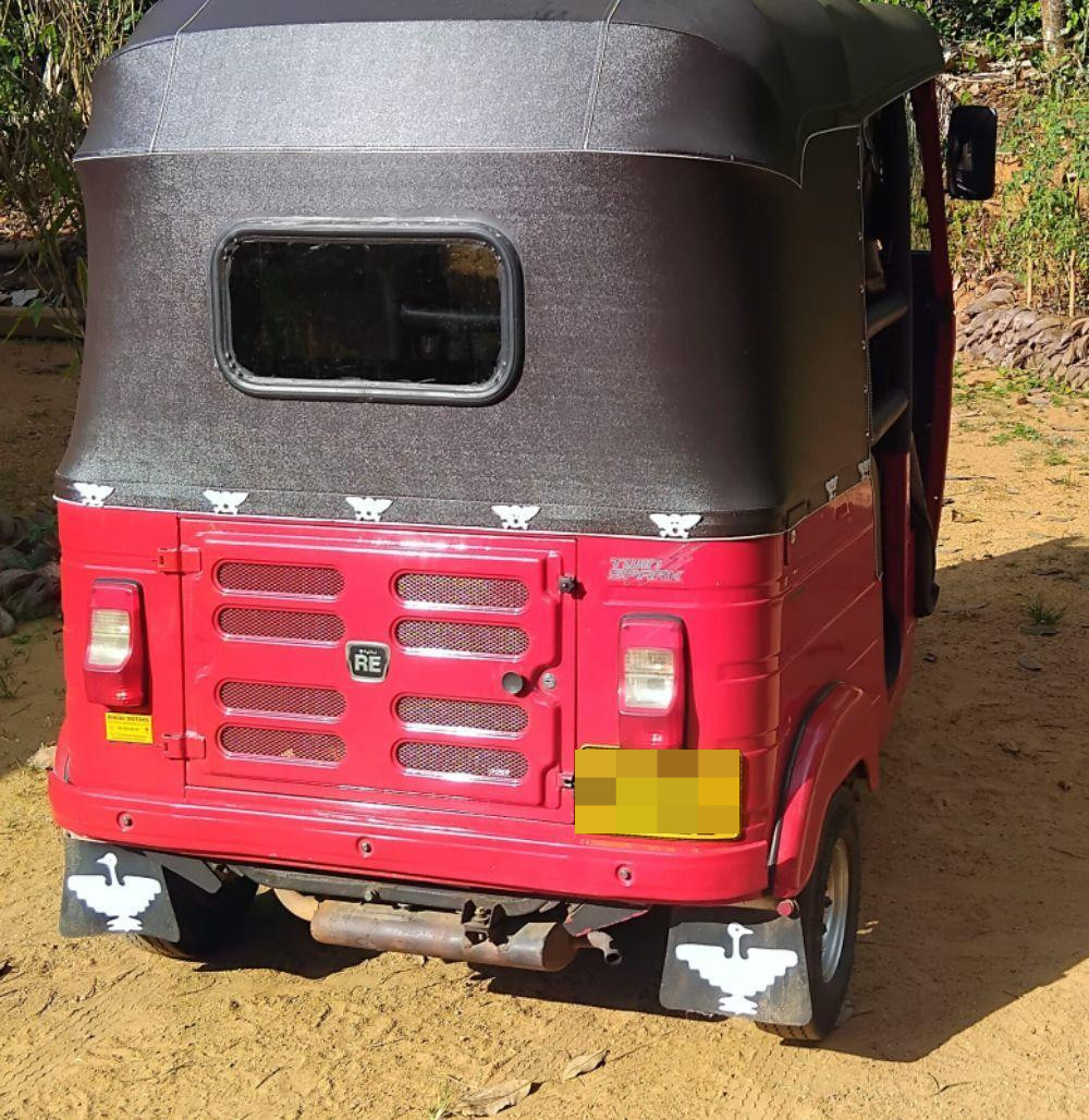 Bajaj Three Wheel 2018 - Used Three wheeler sale in Sri Lanka - patpat.lk