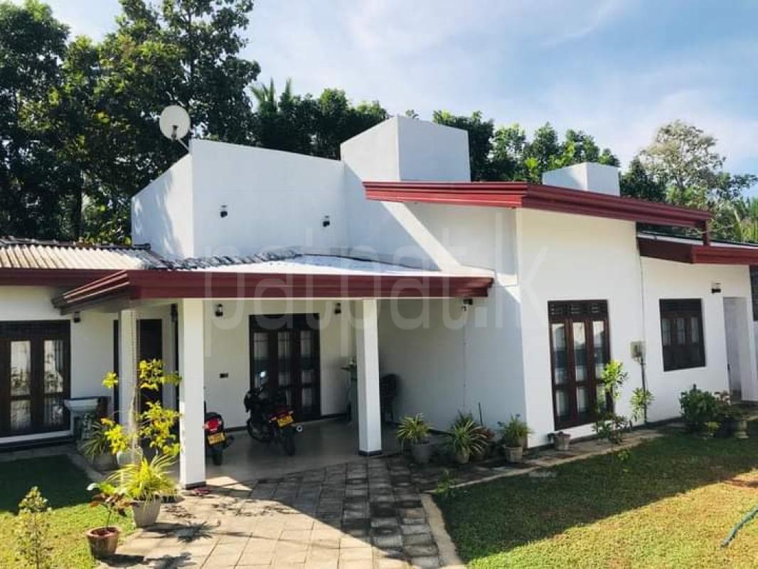 House for Sale in Kurunegala ads-image-1