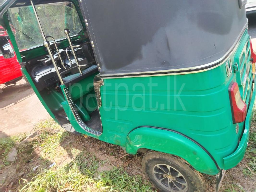 Advertisement image 4