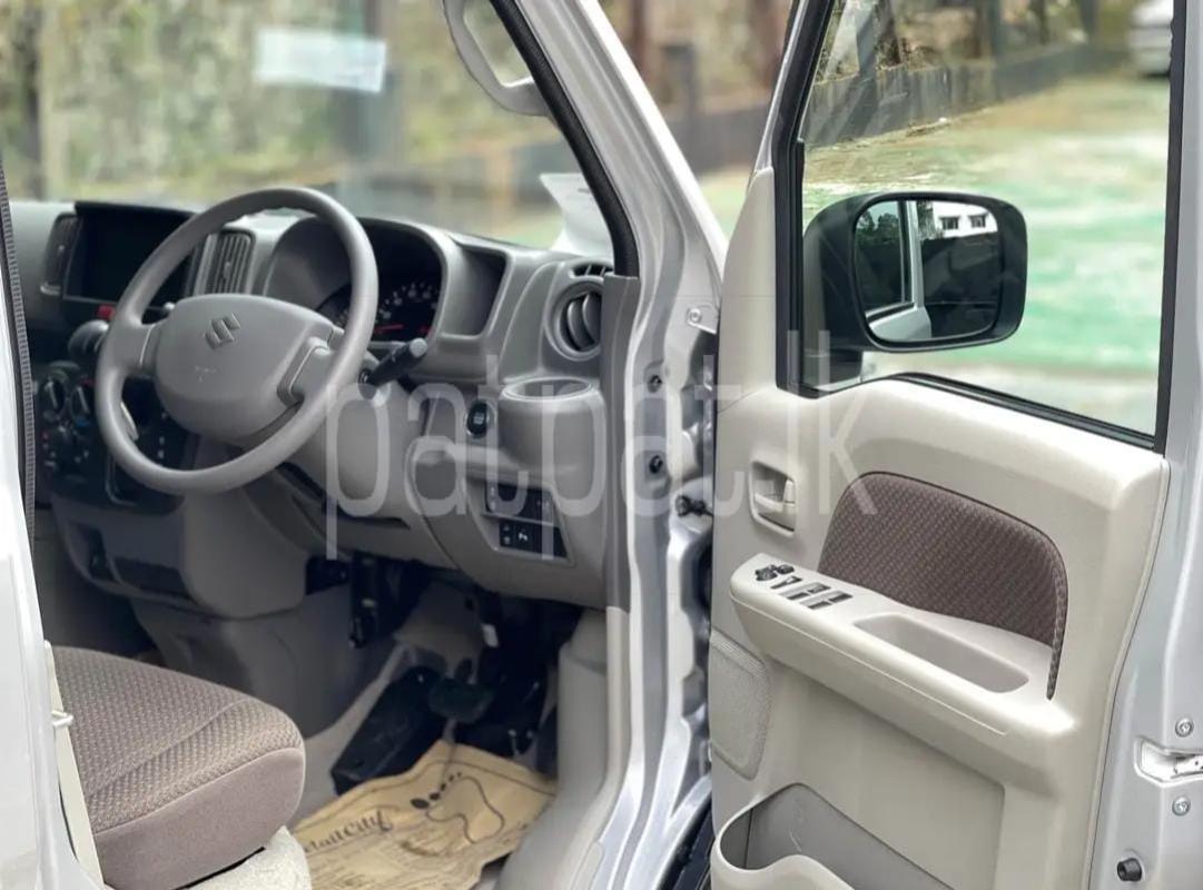 Advertisement image 3