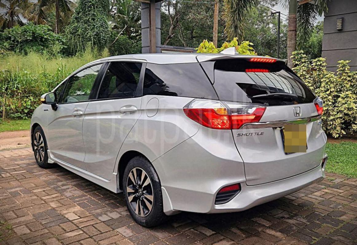 Advertisement image 6