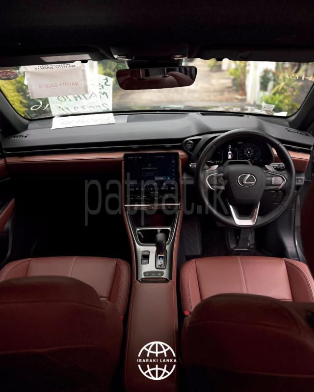 Advertisement image 3