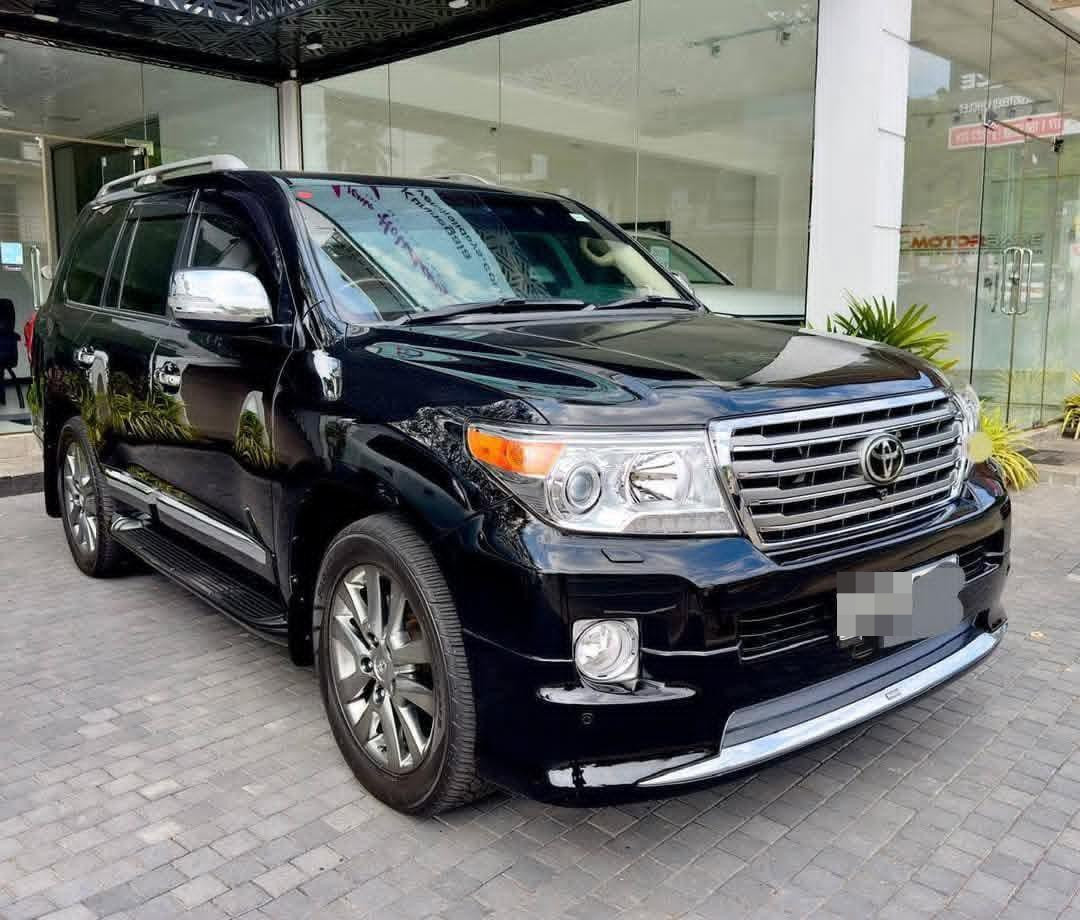 Toyota Land Cruiser 2015 ads-image-1