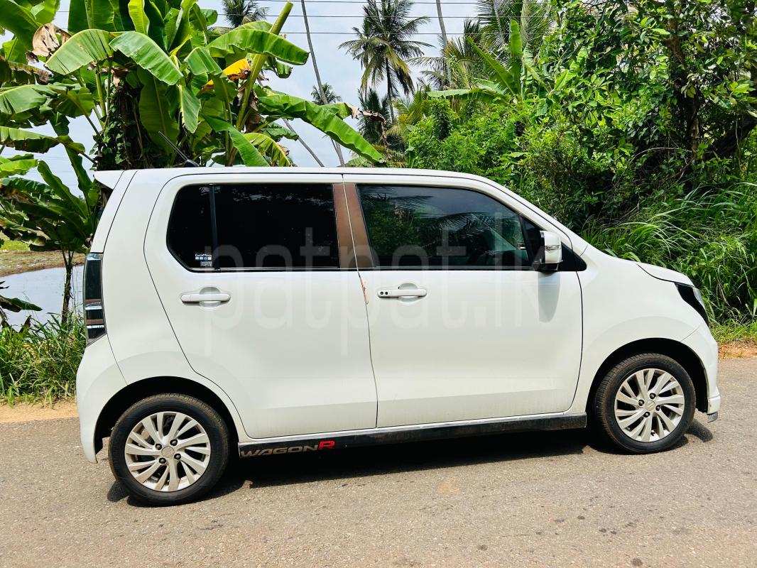 Suzuki Wagon R 2014 - භාවිතා කරන ලද කාර් sale in Sri Lanka - patpat.lk