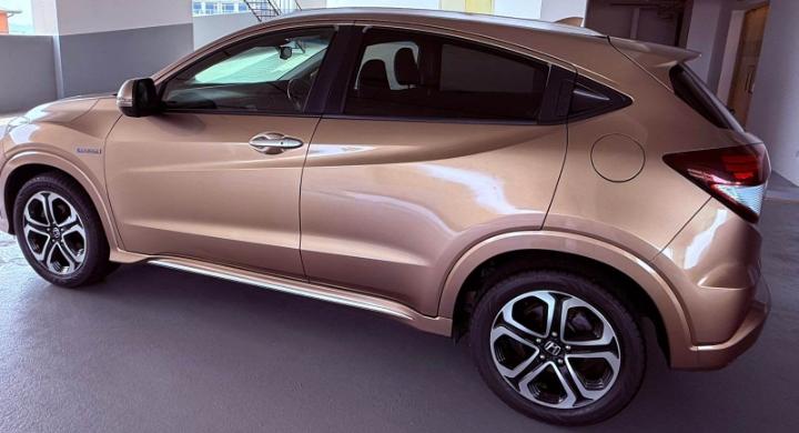 Honda Vezel 2016 - Used SUV sale in Sri Lanka - patpat.lk