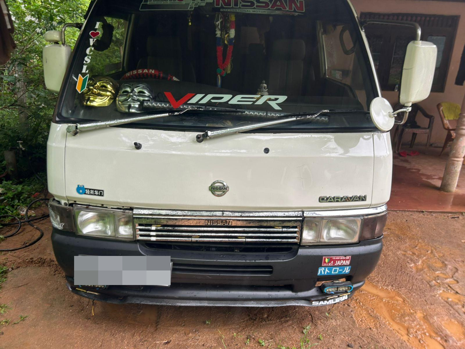Nissan Caravan 1992 - Used Van sale in Sri Lanka - patpat.lk