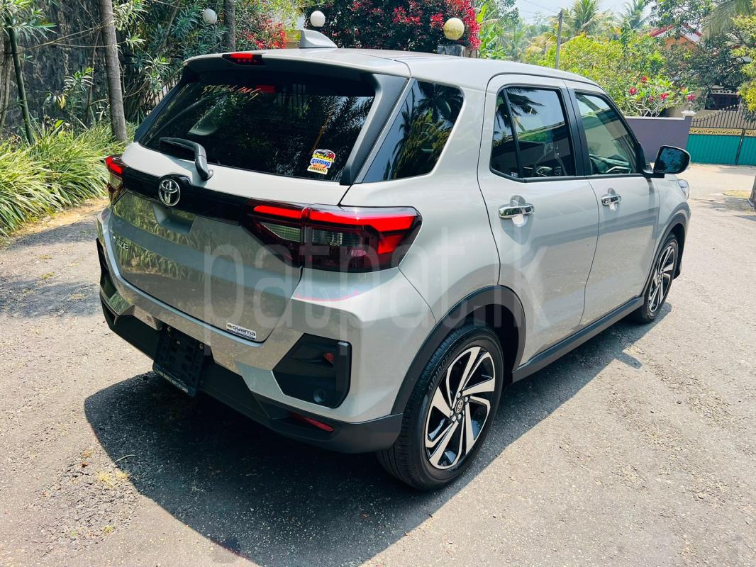 Advertisement image 4