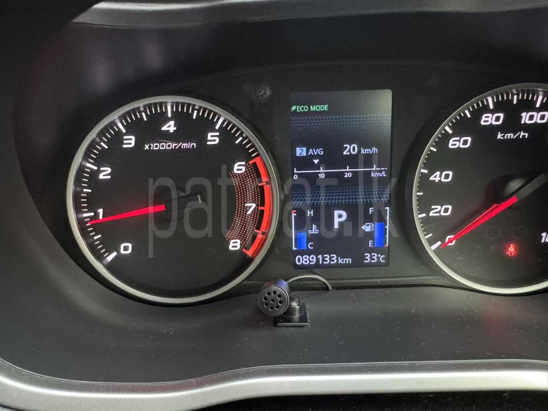 Mitsubishi ECLIPE 2018 - Used SUV sale in Sri Lanka - patpat.lk