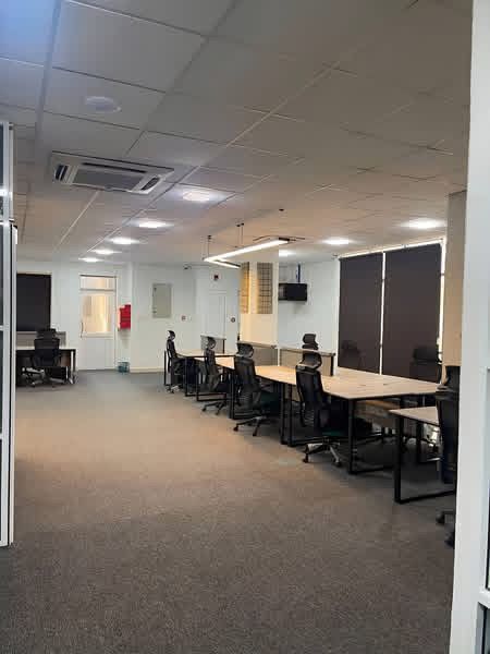Office for Rent in Bambalapitiya (Colombo 04)