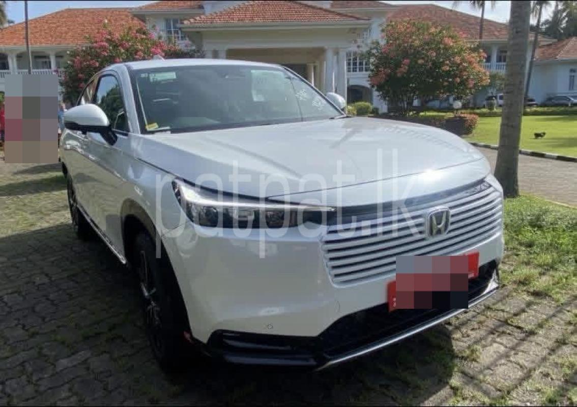 Advertisement image 1