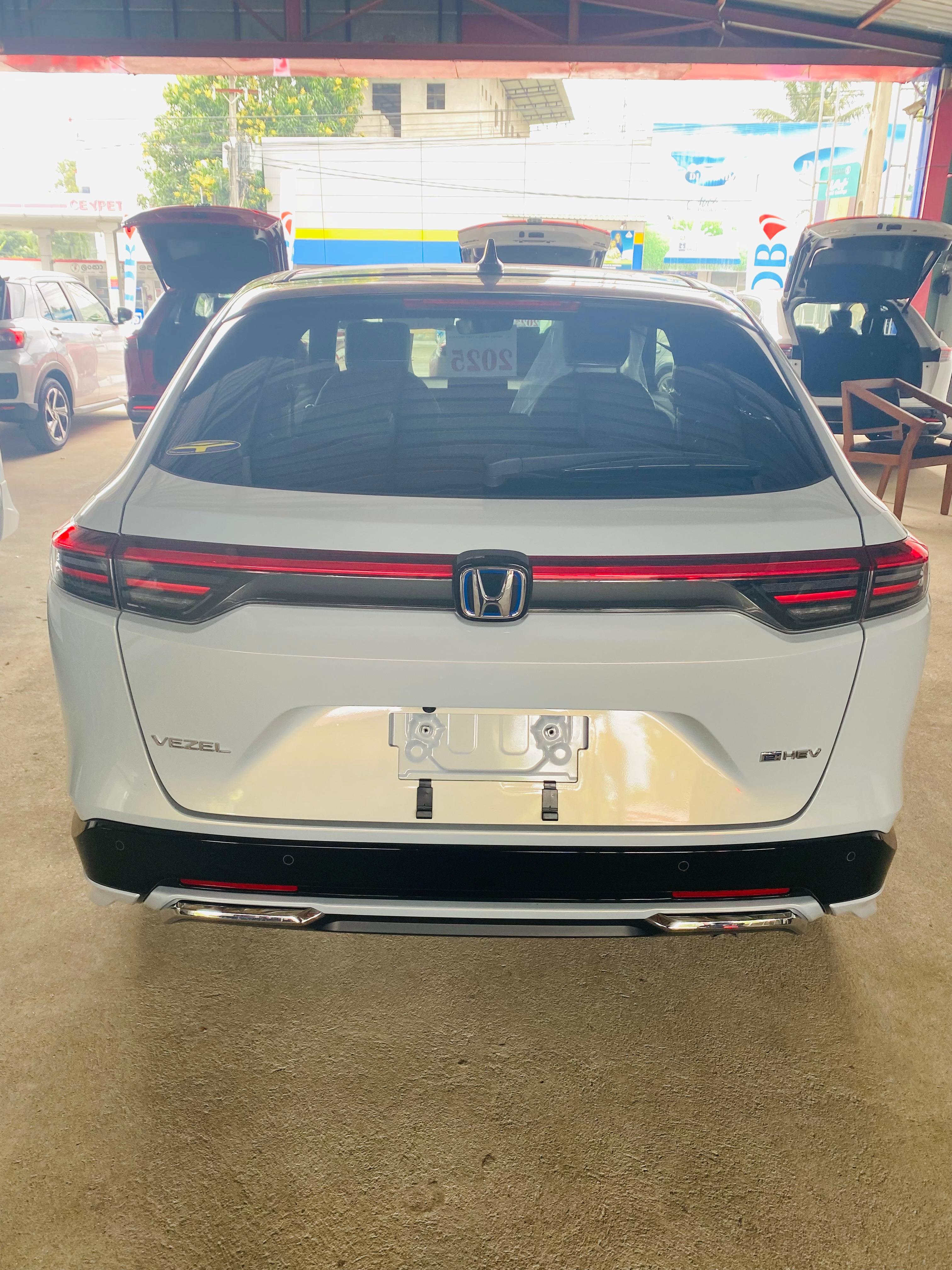 Honda Vezel 2025 - சான்றளிக்கப்பட்டது SUV sale in Sri Lanka - patpat.lk