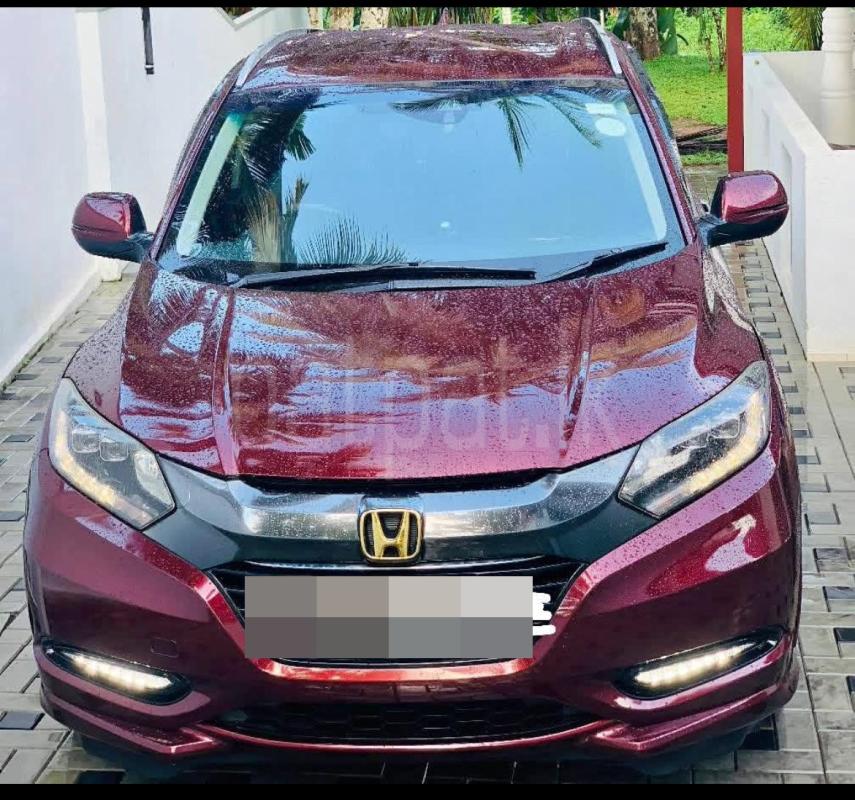 Honda Vezel 2014 - பயன்படுத்தப்பட்டது SUV sale in Sri Lanka - patpat.lk