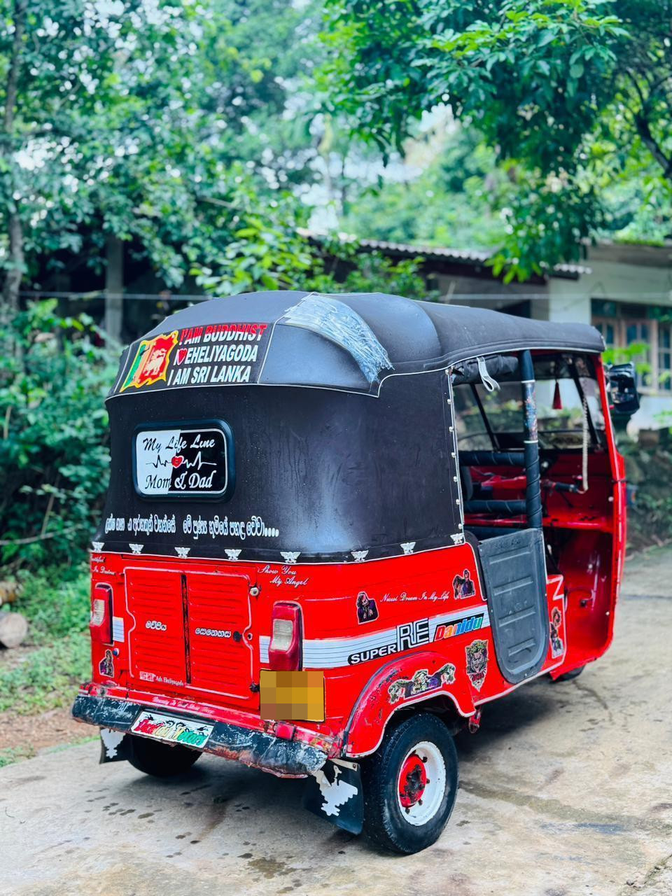 Bajaj Three Wheel 2003 - பயன்படுத்தப்பட்டது முச்சக்கர வண்டி sale in Sri Lanka - patpat.lk