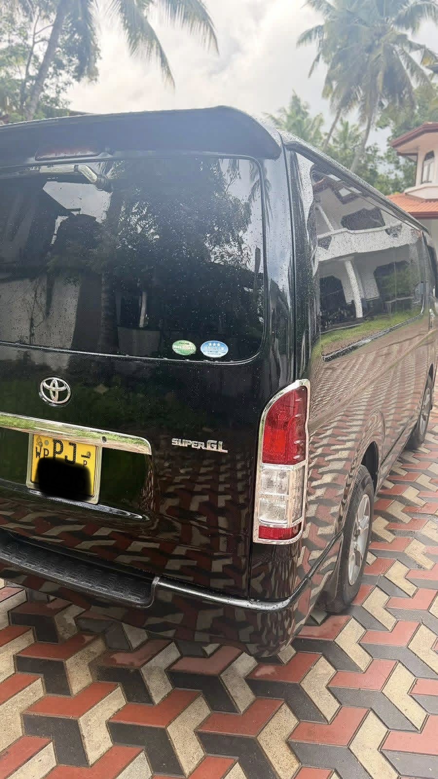 Toyota Hiace 2016 - Used Van sale in Sri Lanka - patpat.lk
