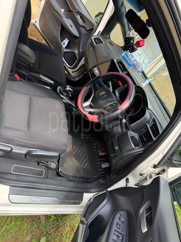 Advertisement image 6