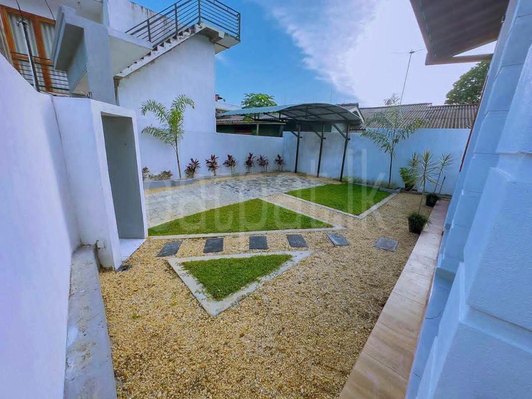 House for Sale in Piliyandala