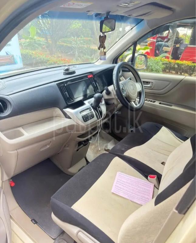 Honda N WGN CUSTOM 2015 - பயன்படுத்தப்பட்டது கார் sale in Sri Lanka - patpat.lk