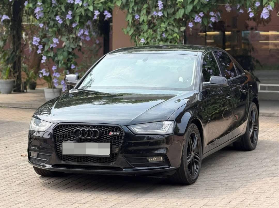 Audi A4 2014 - භාවිතා කරන ලද කාර් sale in Sri Lanka - patpat.lk