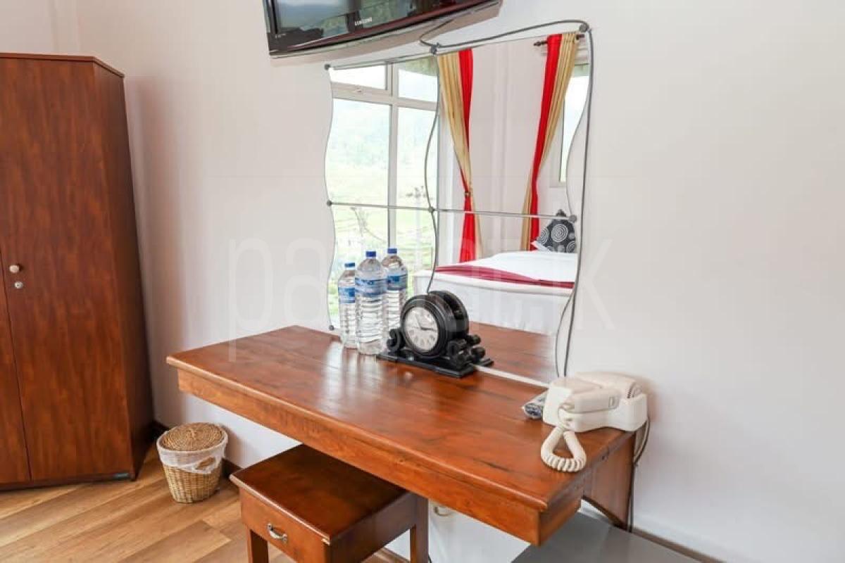 Advertisement image 6