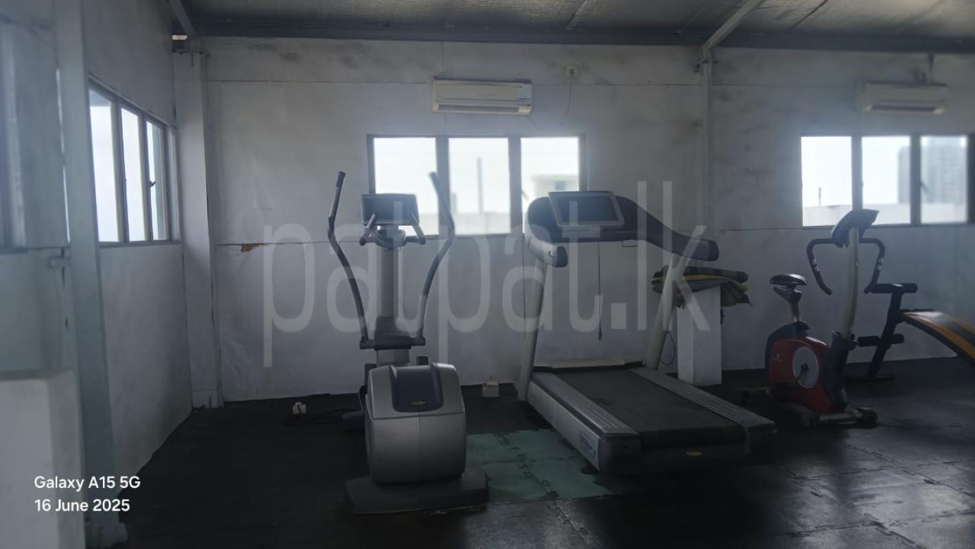 Advertisement image 6