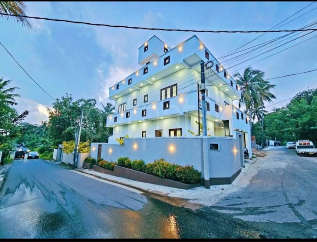 House for Sale in Malabe ads-image-1