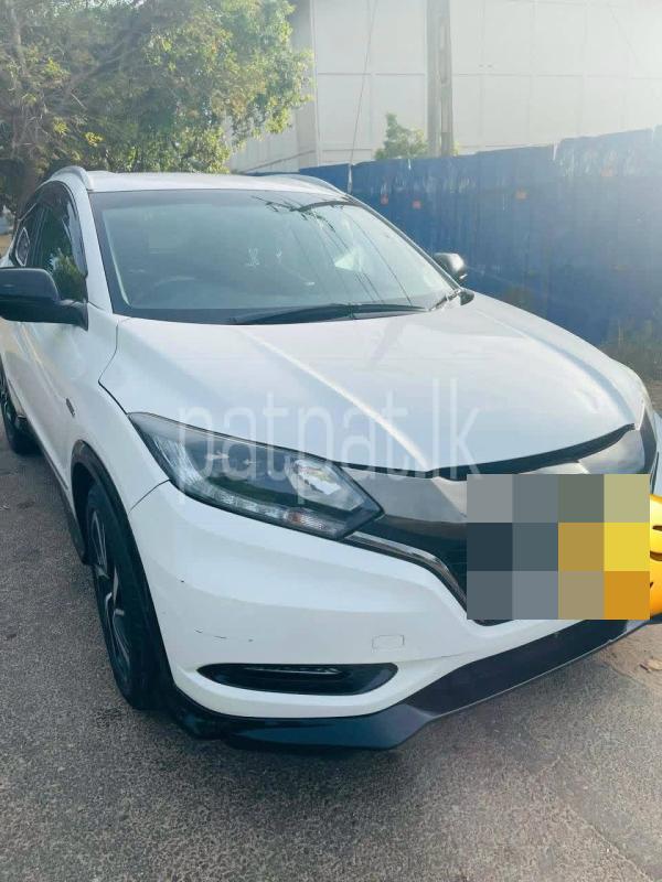 Honda Vezel 2017 - භාවිතා කරන ලද SUV රථය sale in Sri Lanka - patpat.lk