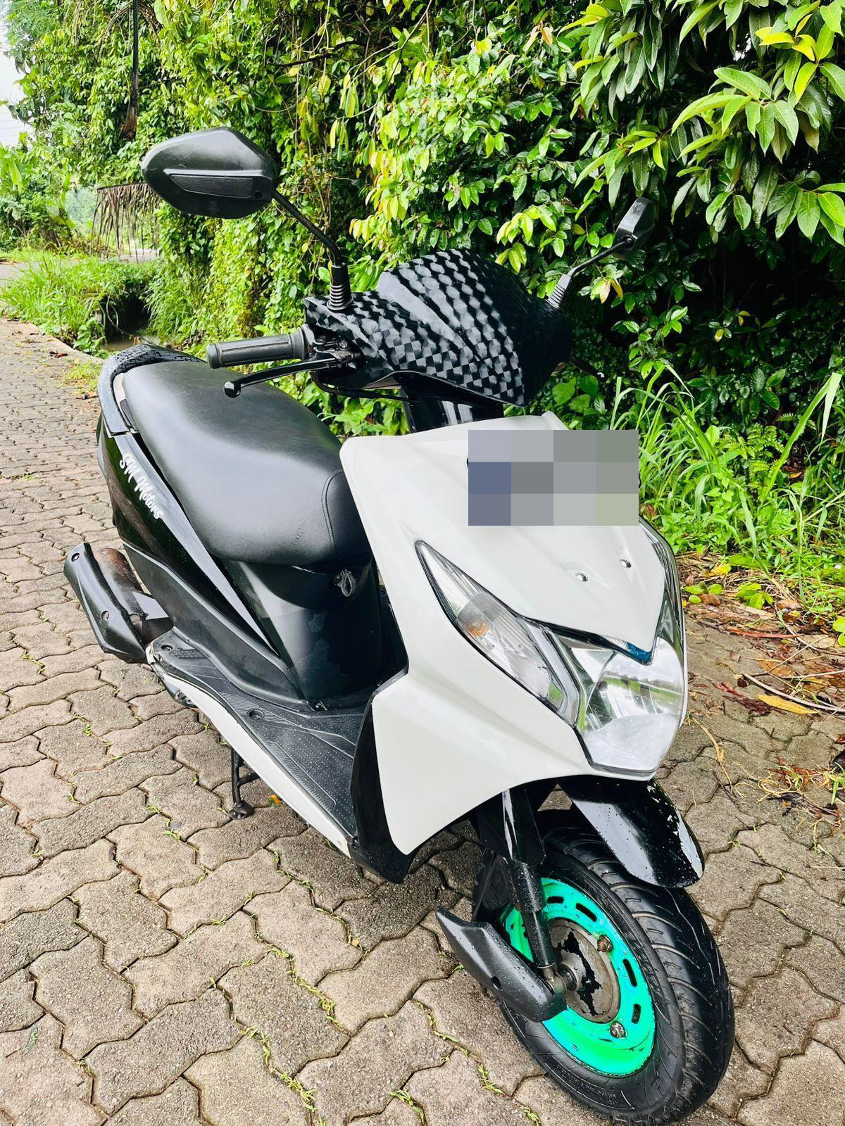 Honda Dio 2016 - பயன்படுத்தப்பட்டது பைக் sale in Sri Lanka - patpat.lk