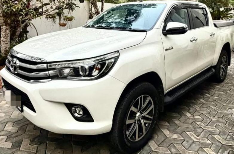 Toyota Hilux 2019 - Used Pick-up  sale in Sri Lanka - patpat.lk