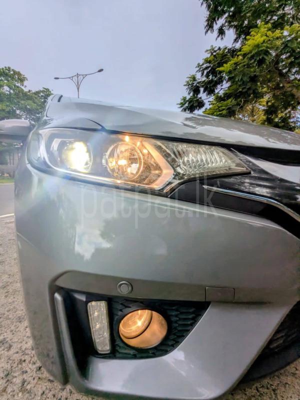 Honda Fit 2013 - பயன்படுத்தப்பட்டது கார் sale in Sri Lanka - patpat.lk